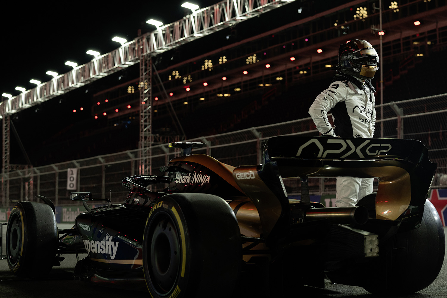 メルセデスAMGから映画『F1／エフワン』公開記念モデル「GT 63 4MATIC+ APXGPエディション」 〜 画像11