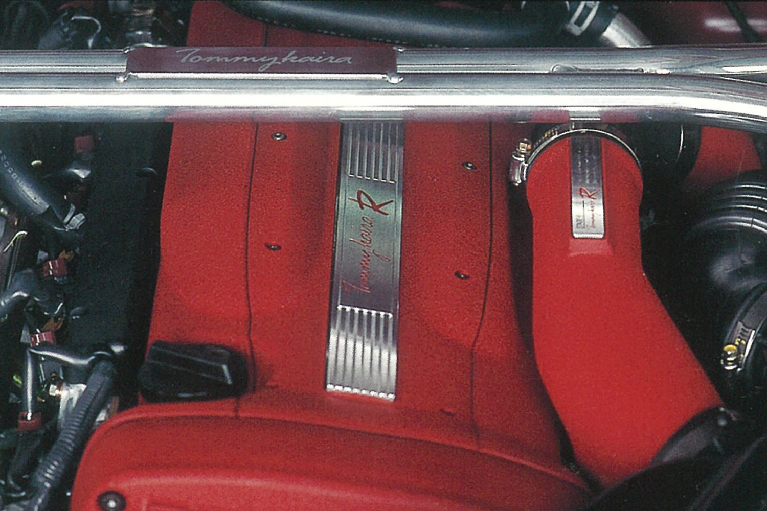 トミーカイラR-zのエンジンルーム 〜 画像6