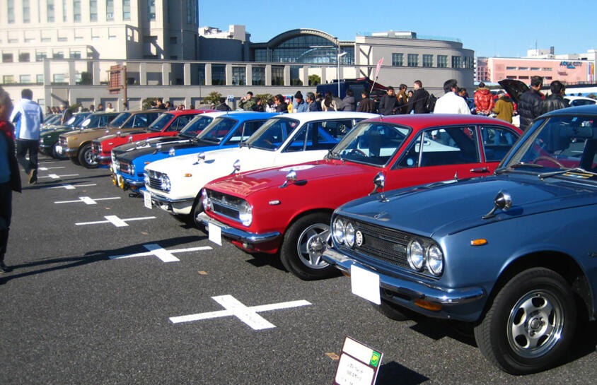 「撮るな触るな話しかけるな」って何しにイベントきたの？　本当にいる旧車イベントの招かれざる客