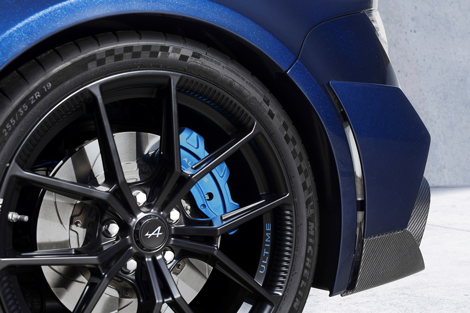 アルピーヌA110 R ウルティム ラ・ブルーのホイールまわり