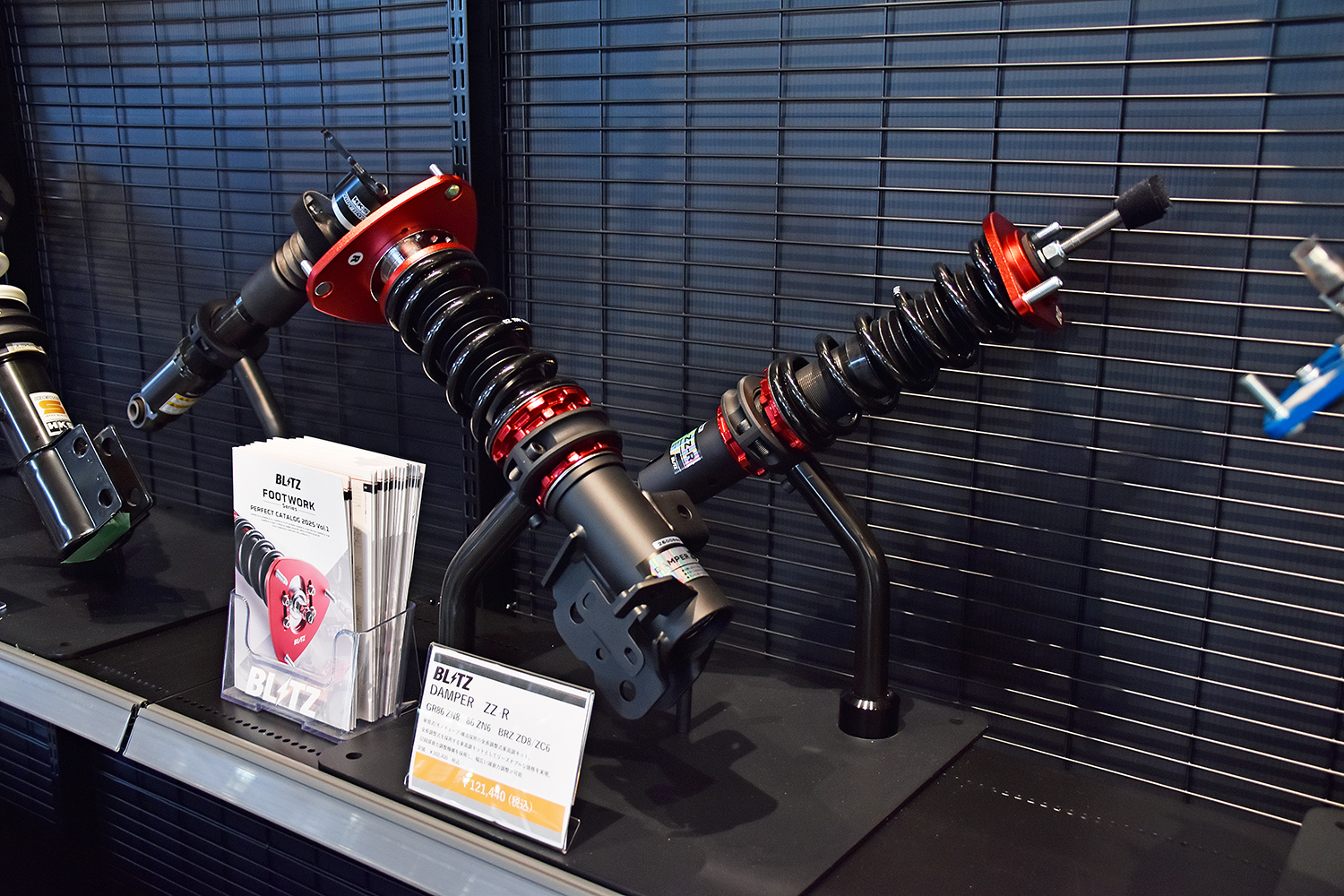 スーパーオートバックス東福岡店内に誕生したAPIT PERFORMANCE GARAGE＆HKS GATE FUKUOKA 〜 画像60