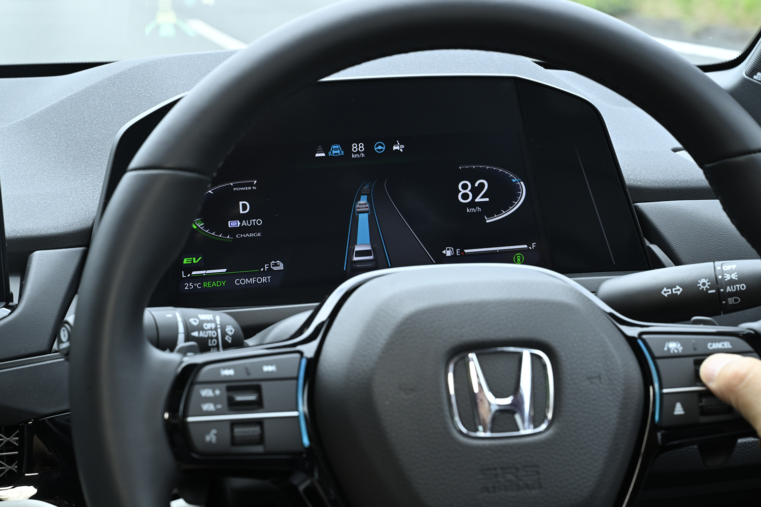 中谷明彦がホンダ・アコードの新グレード「e:HEV Honda SENSING 360+」に試乗 〜 画像30