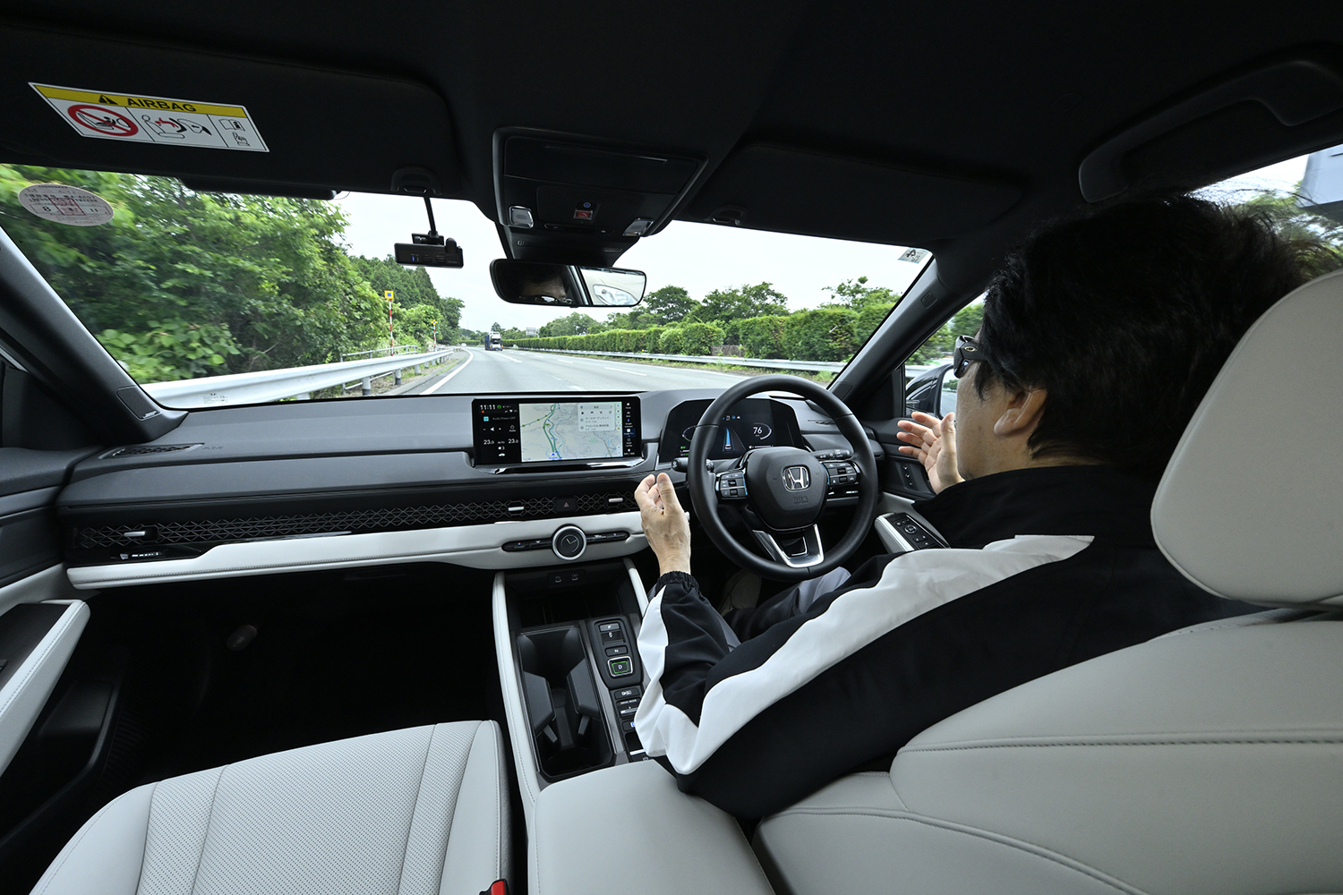 中谷明彦がホンダ・アコードの新グレード「e:HEV Honda SENSING 360+」に試乗 〜 画像39