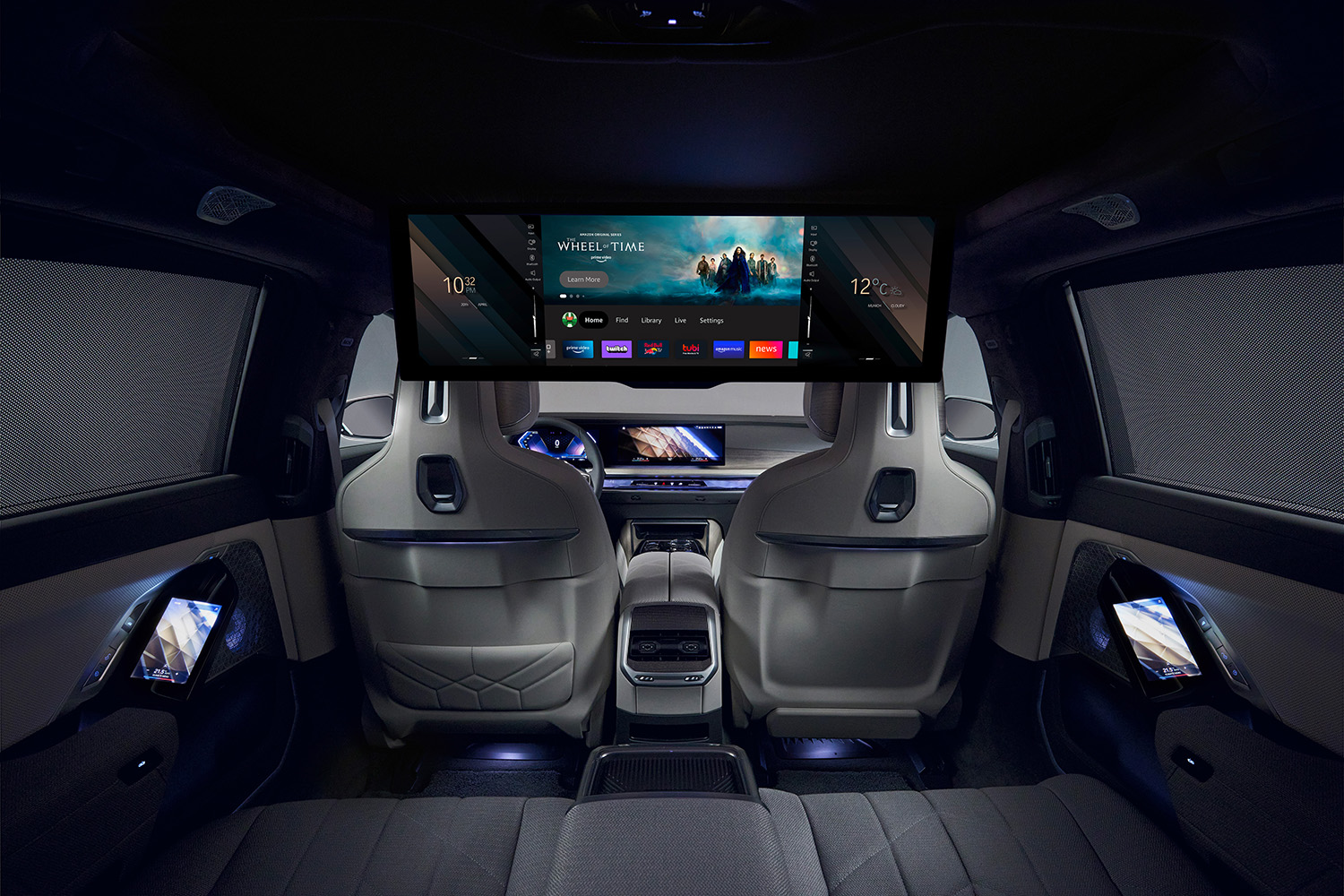BMW i7の後席モニター 〜 画像6