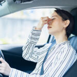 運転中に眠気を感じたら「なる早で仮眠」だけが唯一の安全策！　ただし「寝過ぎ」も逆効果！　研究による仮眠の「最適時間」とは？