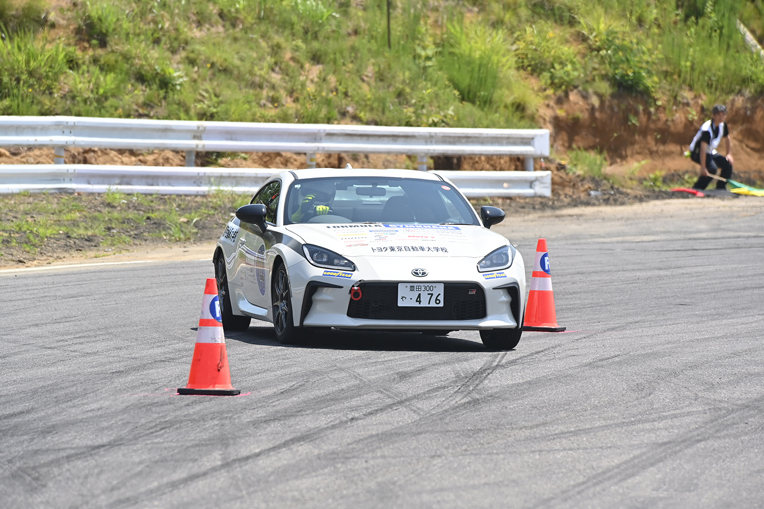 「フォーミュラジムカーナ」激戦のRd.2を勝ち抜いたのは初参戦の明治大学！　女子クラスは上智大学の遠藤汐里さんが制覇!! 〜 画像82