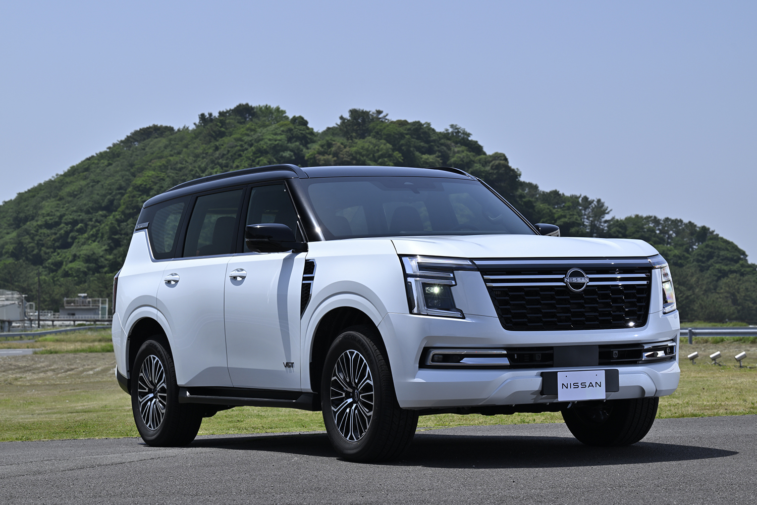 日産パトロール（海外モデル）