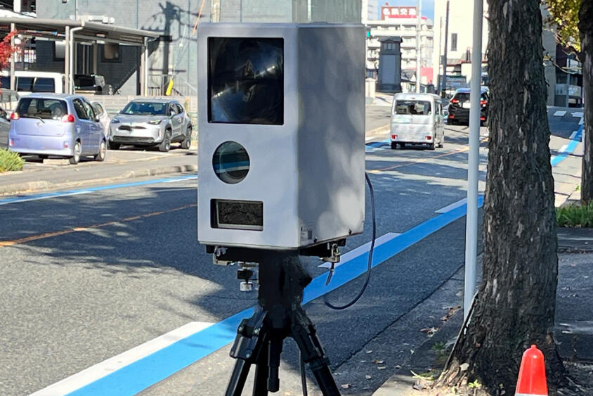 もう「速度自動取締路線」の警告看板だけ気を付けていてもダメ！　いまオービスの撤去が進み神出鬼没の「移動式オービス」が増えていた!!