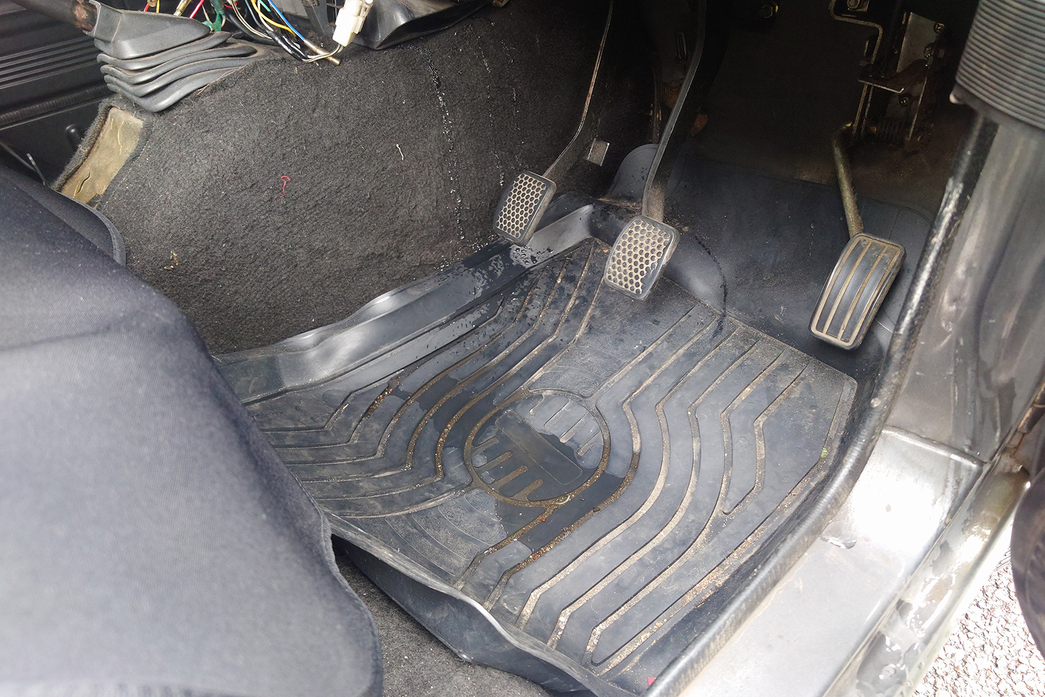 安全に過ごすためにやっておきたい愛車の雨対策９選 〜 画像14