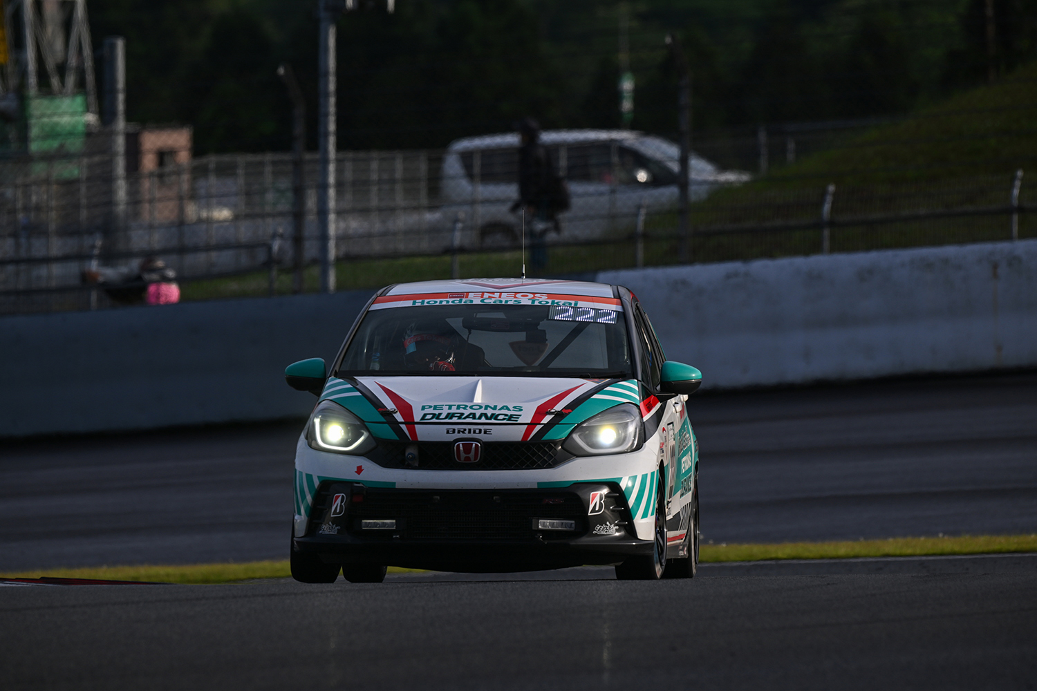 スーパー耐久に参戦するST5クラスの車両 〜 画像10