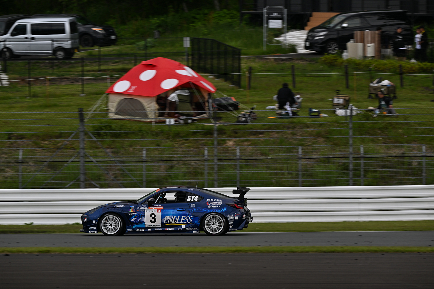 スーパー耐久シリーズ第3戦「富士24時間レース」を支えた355名のオフィシャルたちに敬礼 〜 画像4