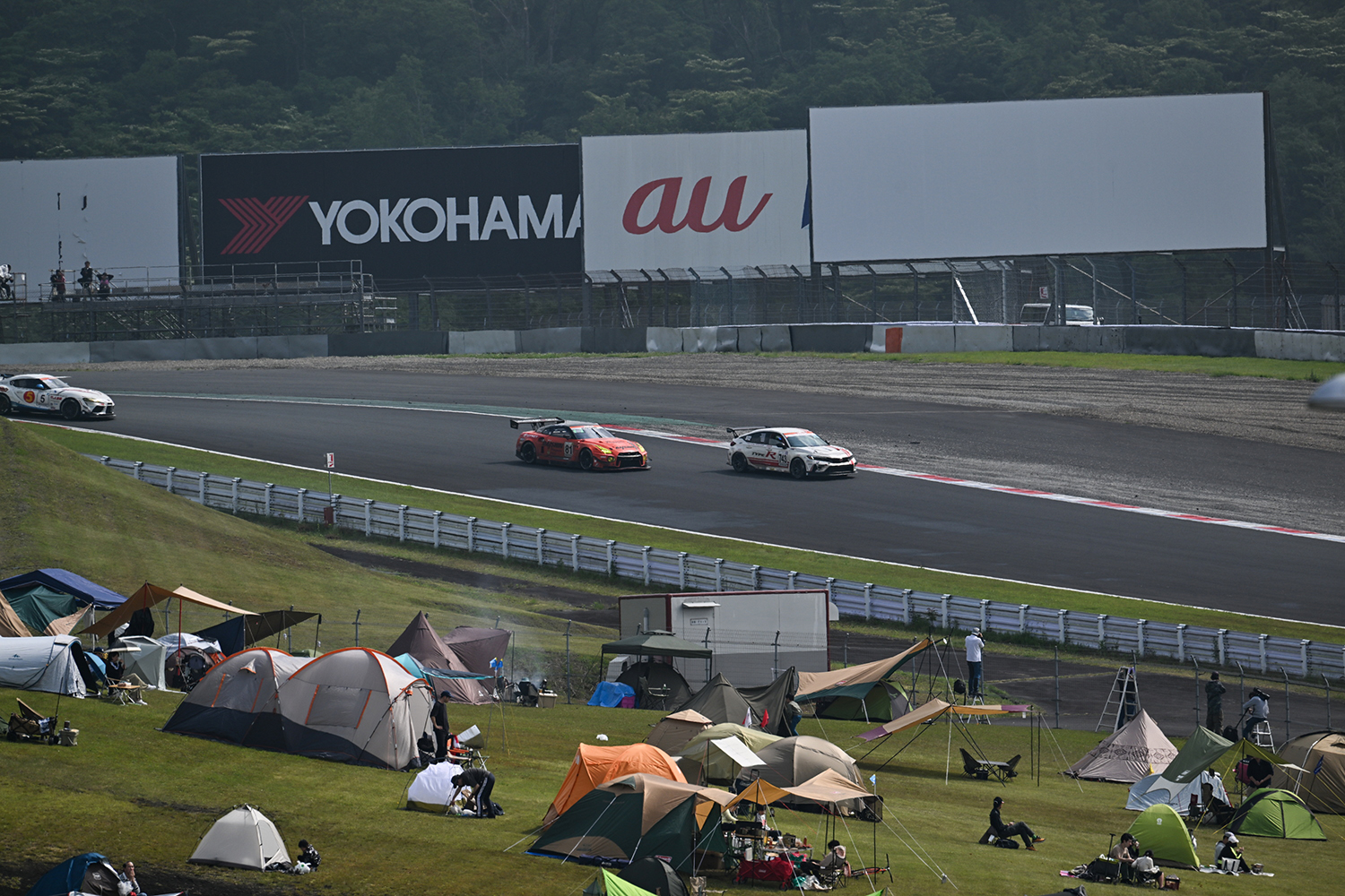 スーパー耐久シリーズ第3戦「富士24時間レース」を支えた355名のオフィシャルたちに敬礼 〜 画像10