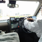 ハードルを下げてまでタクシー運転士に外国人を積極採用……ってマジか！　日本語が若干苦手でも英語が話せればOKの考えはアリ？