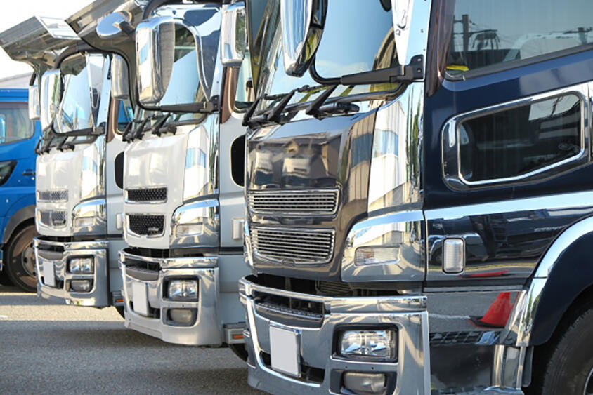 納期遅延はトラックにも……どころか乗用車よりも深刻なワケ！