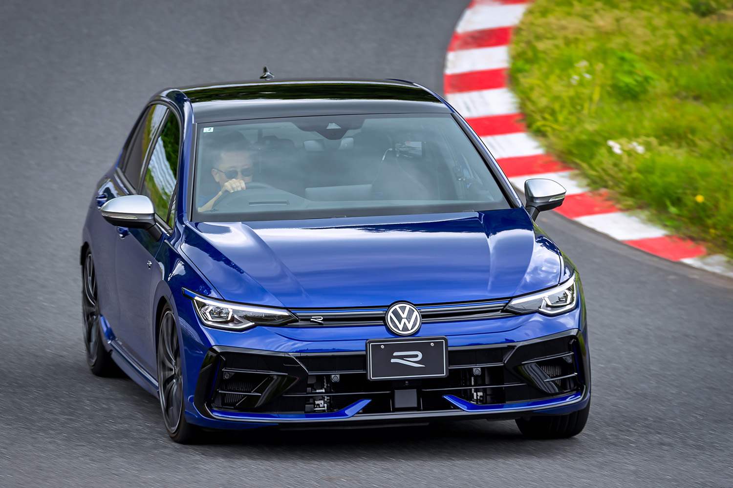 モータージャーナリストの桂伸一がVWゴルフR・ゴルフRヴァリアント・ゴルフGTIに試乗 〜 画像21