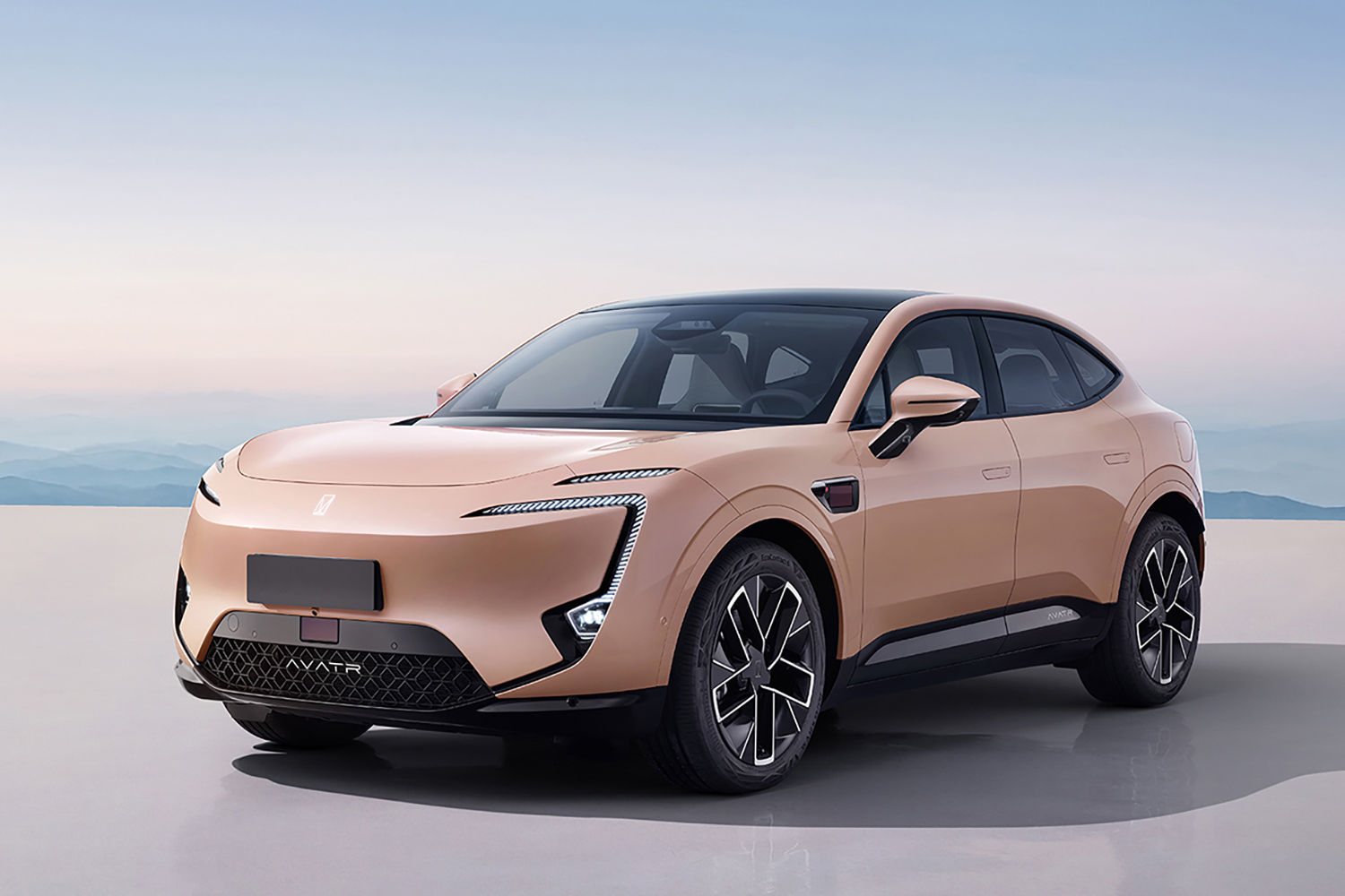 CHANGANのレンジエクステンダー車のAVATR11のフロントスタイリング