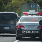【画像】パトカー相手だって必要以上にビビる必要なし！　緊急走行外のパトカーは追い越しOK……だが注意点アリ!! 〜 画像1