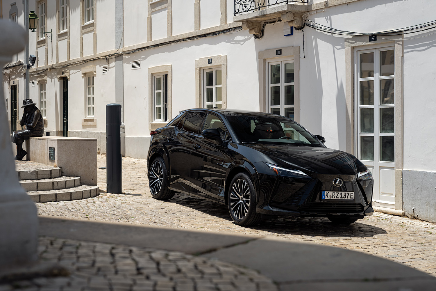 ステア・バイ・ワイヤを採用してきた「レクサスRZ550e “F SPORT”」の切れ味を一度体験したら戻れない 〜 画像8