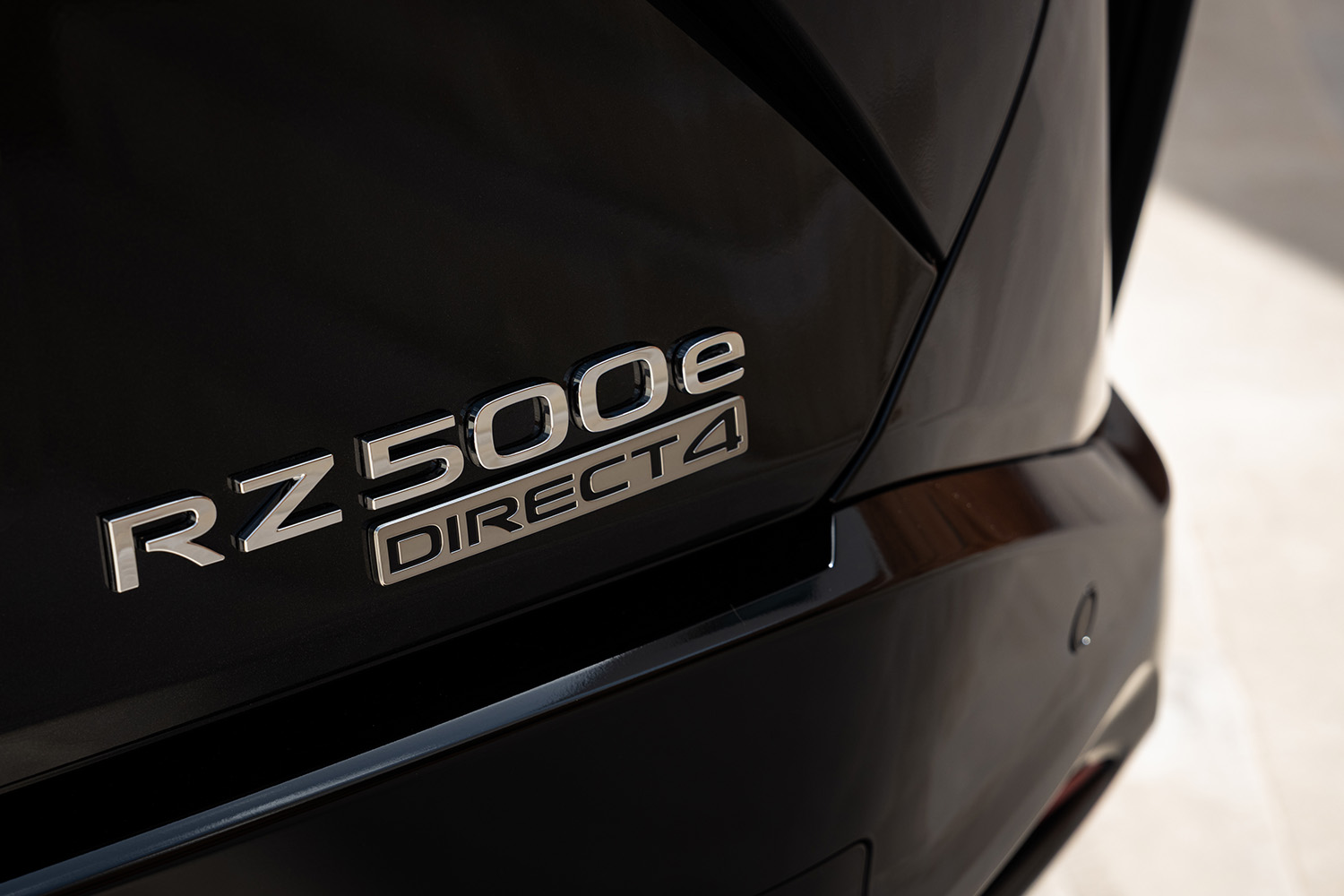 ステア・バイ・ワイヤを採用してきた「レクサスRZ550e “F SPORT”」の切れ味を一度体験したら戻れない 〜 画像26