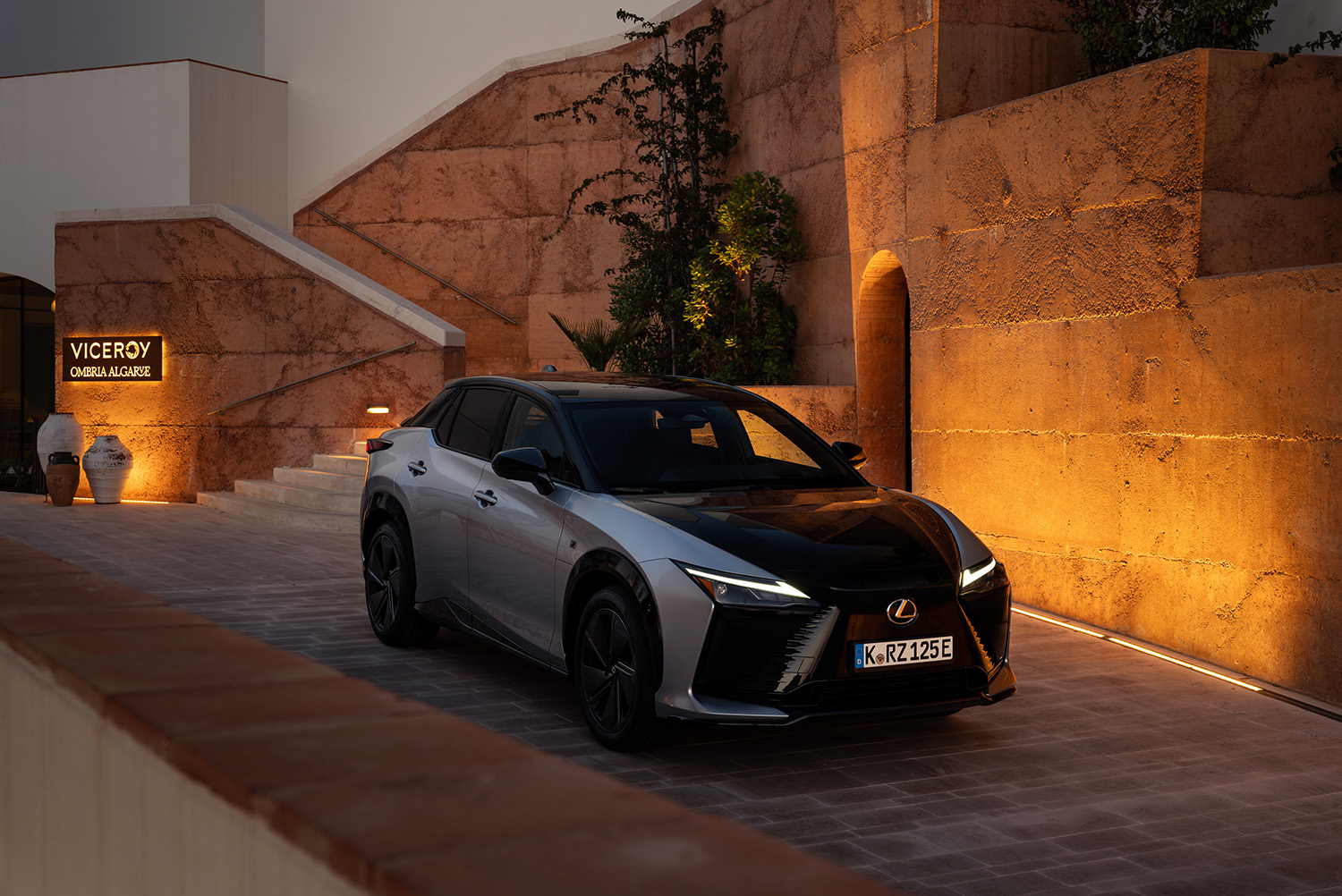 ステア・バイ・ワイヤを採用してきた「レクサスRZ550e “F SPORT”」の切れ味を一度体験したら戻れない 〜 画像43