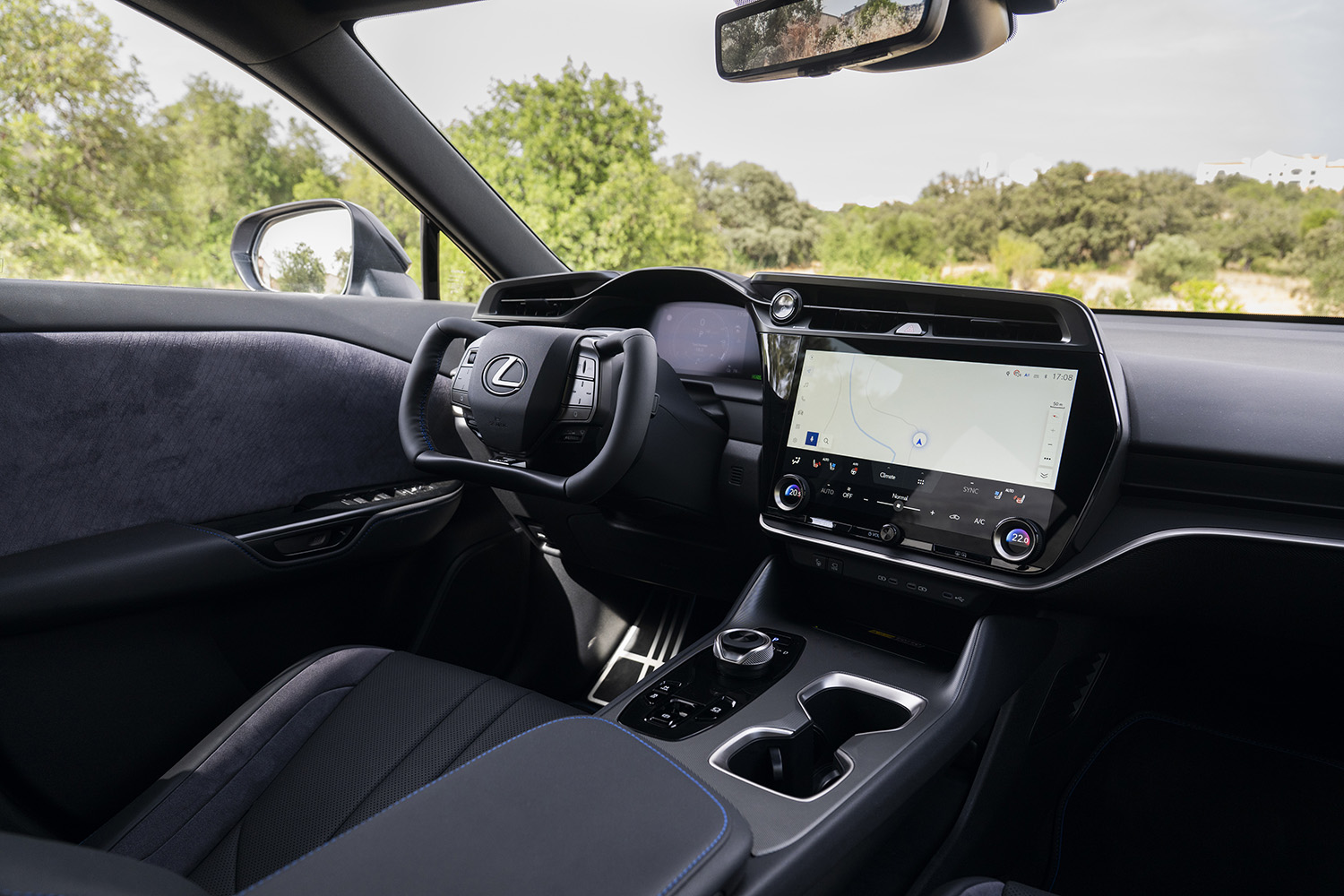 ステア・バイ・ワイヤを採用してきた「レクサスRZ550e “F SPORT”」の切れ味を一度体験したら戻れない 〜 画像70