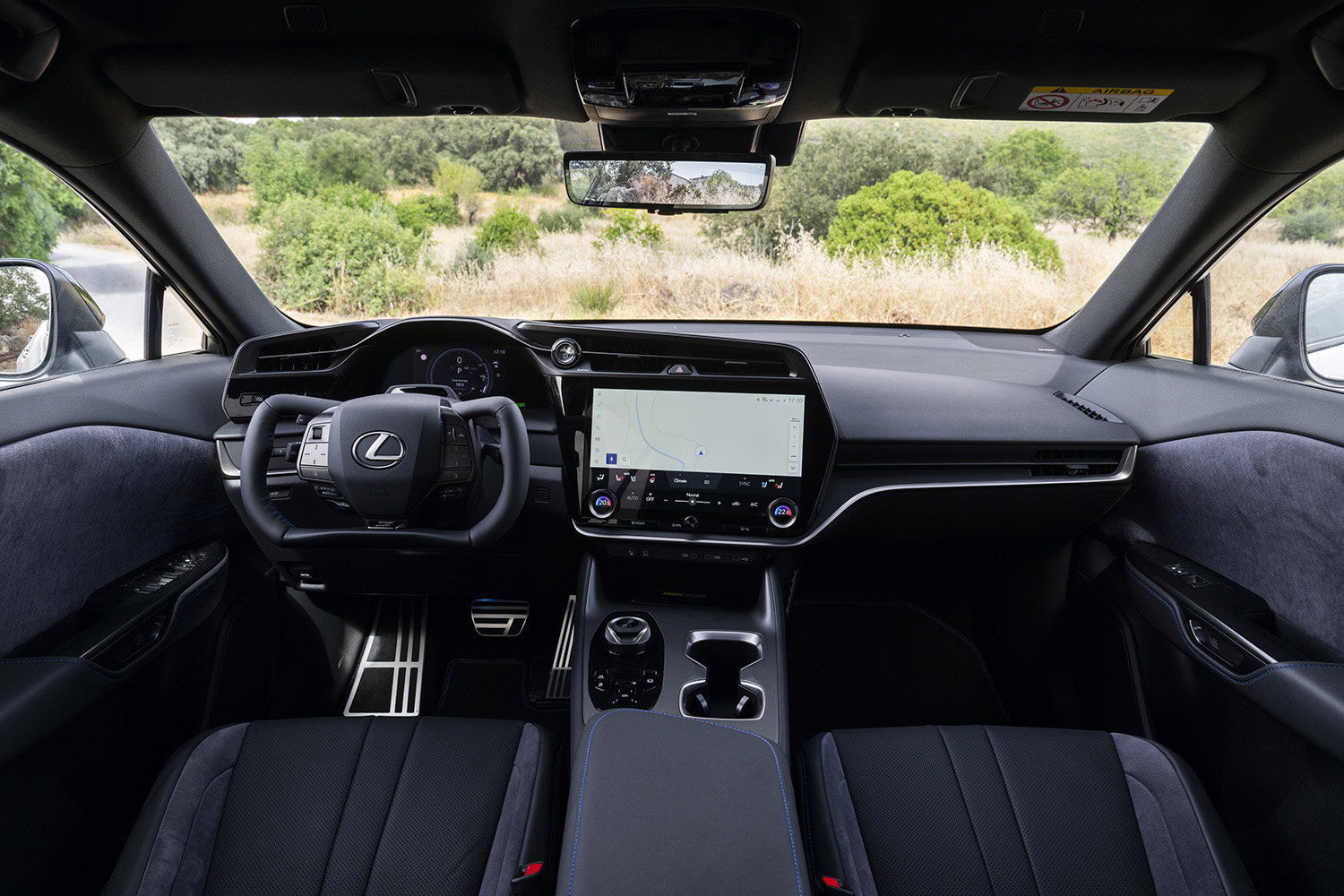 ステア・バイ・ワイヤを採用してきた「レクサスRZ550e “F SPORT”」の切れ味を一度体験したら戻れない 〜 画像72