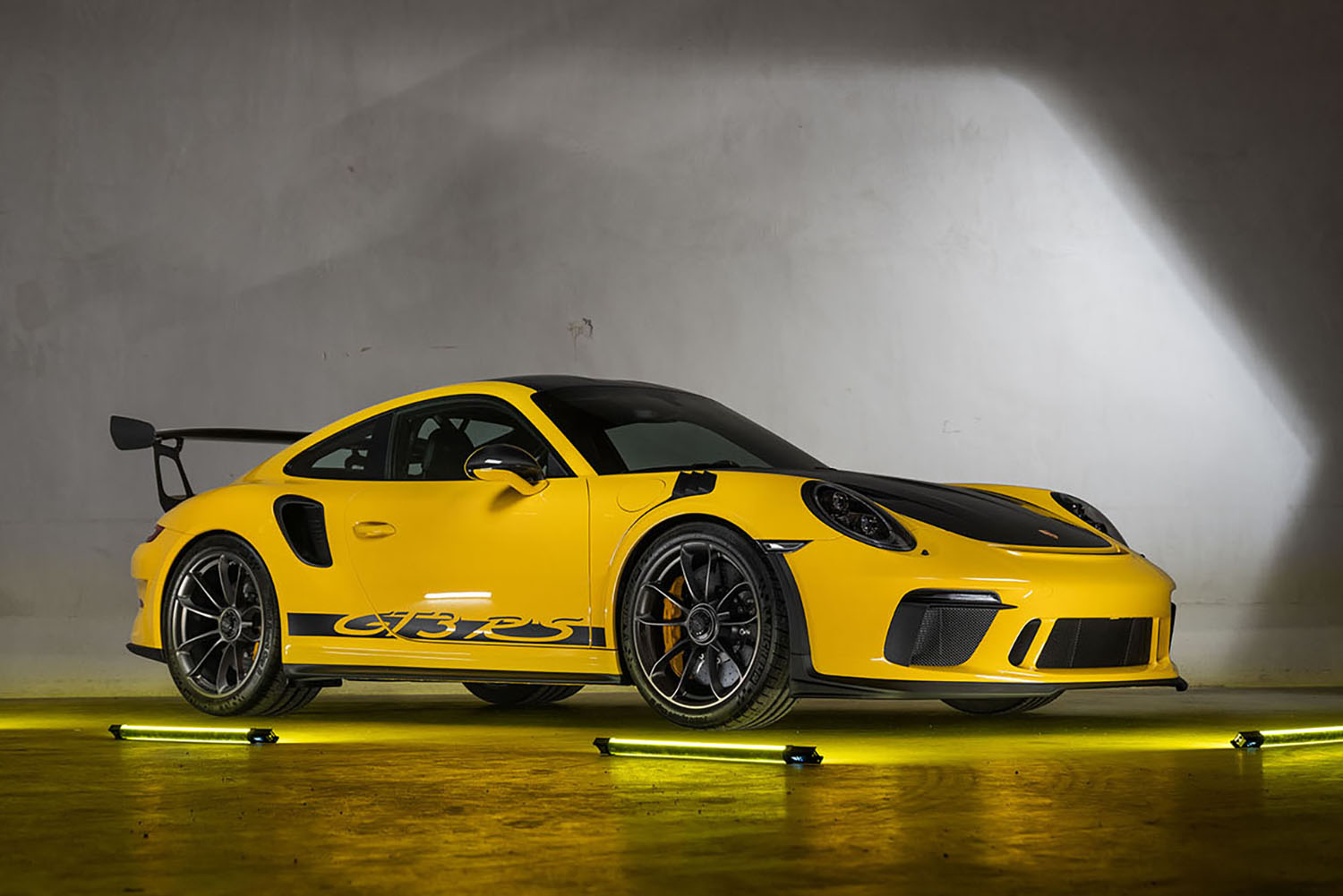 ポルシェ911GT3RSバイザッハのフロントスタイリング 〜 画像21