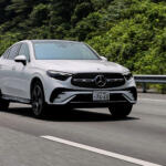 【画像】アドバンなら安心と思って間違いなし！　レジェンドレーシングドライバーふたりが「ADVAN Sport V107」を徹底チェックした 〜 画像11