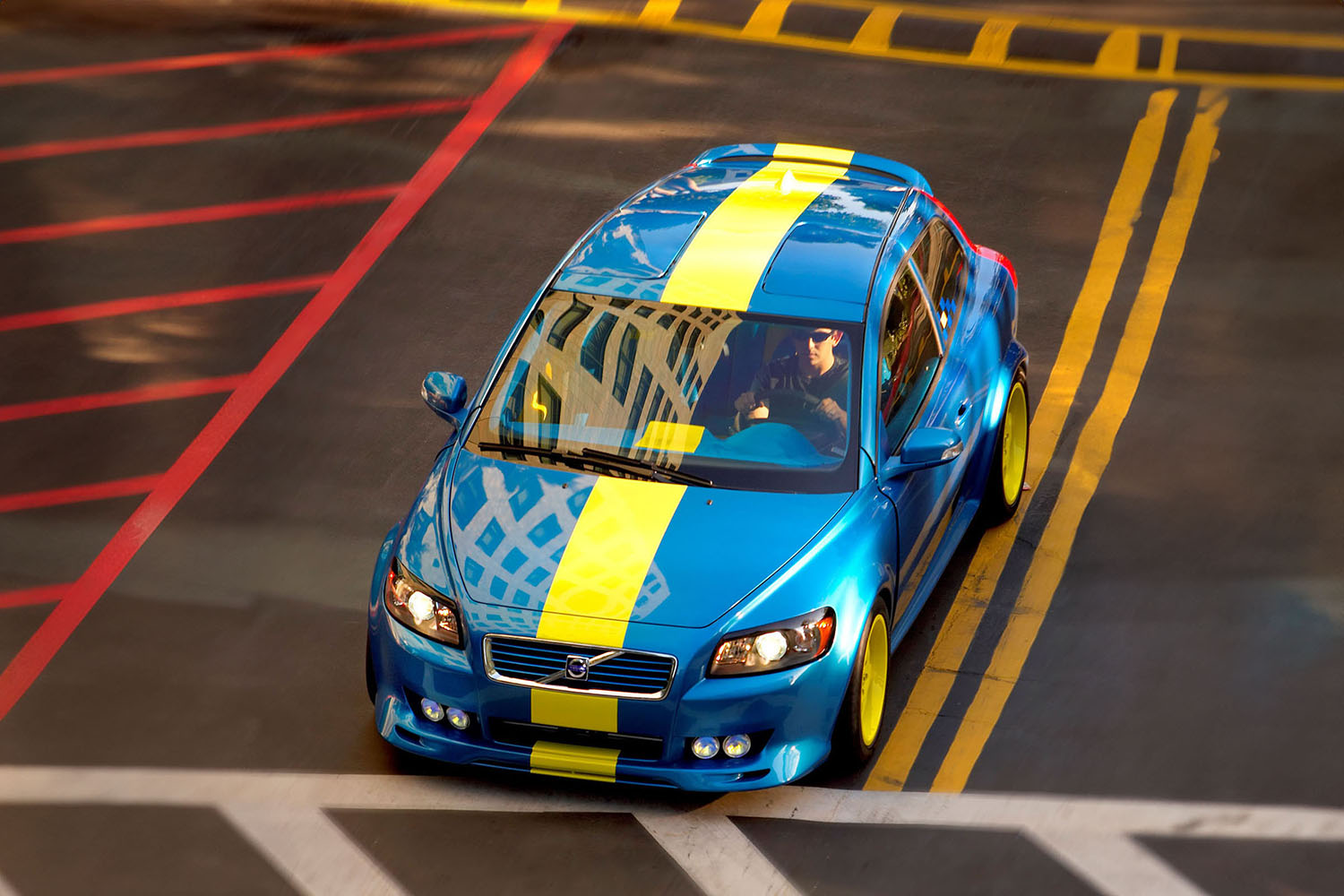 真面目で質実剛健なC30のイメージをぶっ壊す過激なコンセプトカーがあった 〜 画像24