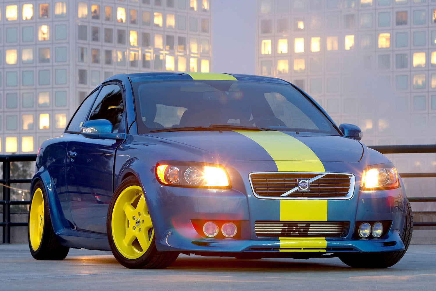 真面目で質実剛健なC30のイメージをぶっ壊す過激なコンセプトカーがあった 〜 画像34
