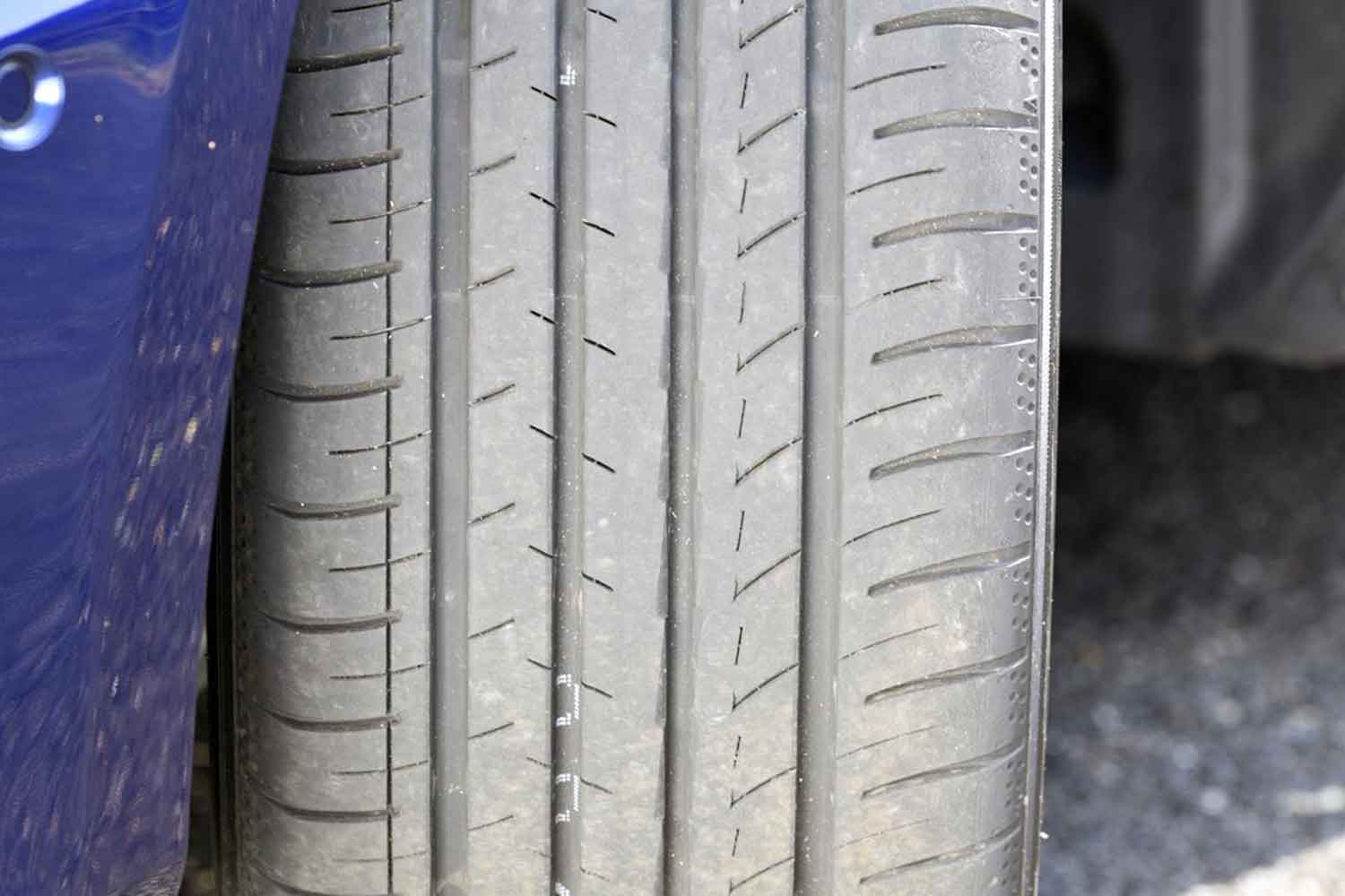 タイヤのトレッド