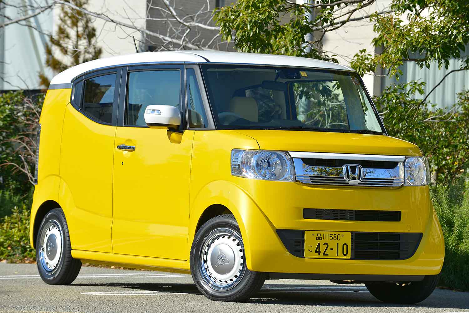 ホンダN-BOXスラッシュのフロントスタイリング 〜 画像3