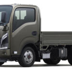 【画像】国産小型トラックの雄「エルフ」がフルモデルチェンジ！　AT限定免許でも運転できる新ディーゼルトラック「エルフミオ4WD」も仲間入り 〜 画像2