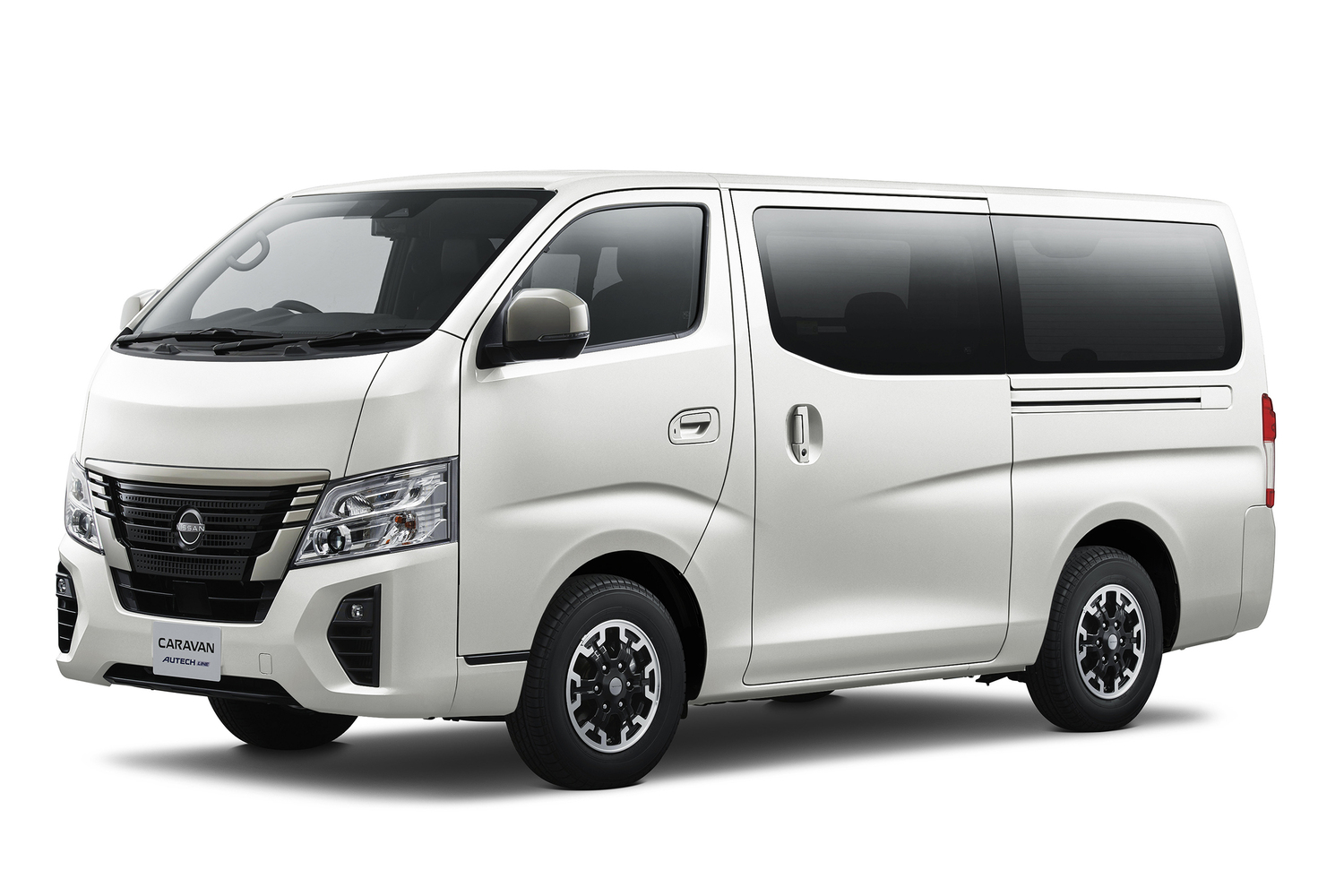 日産「キャラバン オーテックライン」のフロントスタイル