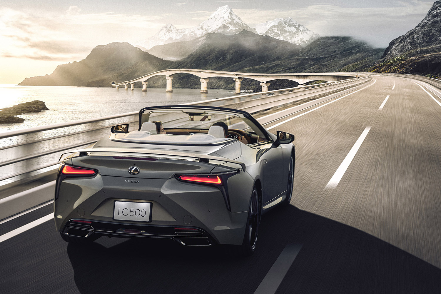 レクサスLC、特別仕様車「PINNACLE」LC500クーペ／コンバーチブルに追加 〜 画像3