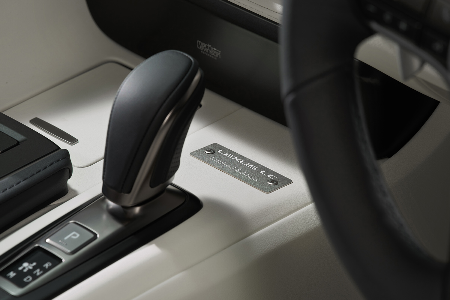 レクサスLC、特別仕様車「PINNACLE」LC500クーペ／コンバーチブルに追加 〜 画像19