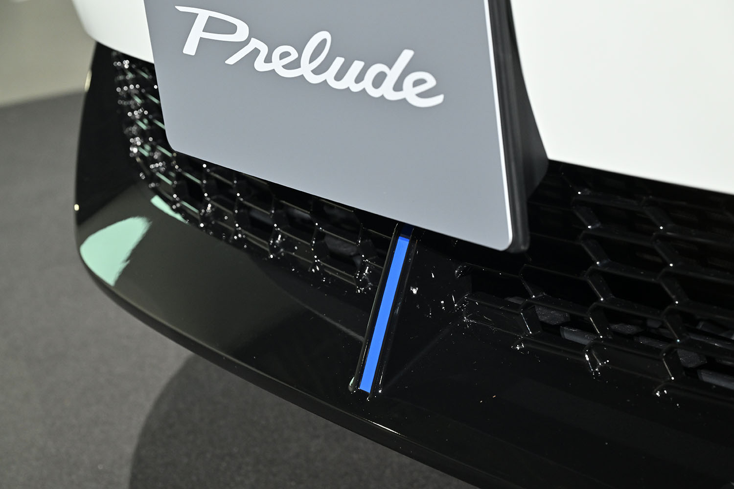 新型ホンダ・プレリュードに用いられたブルーのアクセント 〜 画像16