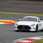 【画像】【試乗】「これスリックか？」AMG GTは血の気が引くほどの強烈な速さと曲がり！　富士スピードウェイで全開走行を試した!! 〜 画像11