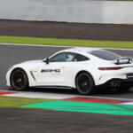 【画像】【試乗】「これスリックか？」AMG GTは血の気が引くほどの強烈な速さと曲がり！　富士スピードウェイで全開走行を試した!! 〜 画像19