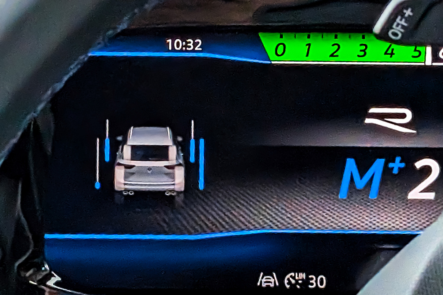モータージャーナリストの桂伸一がVWゴルフR・ゴルフRヴァリアント・ゴルフGTIに試乗 〜 画像31