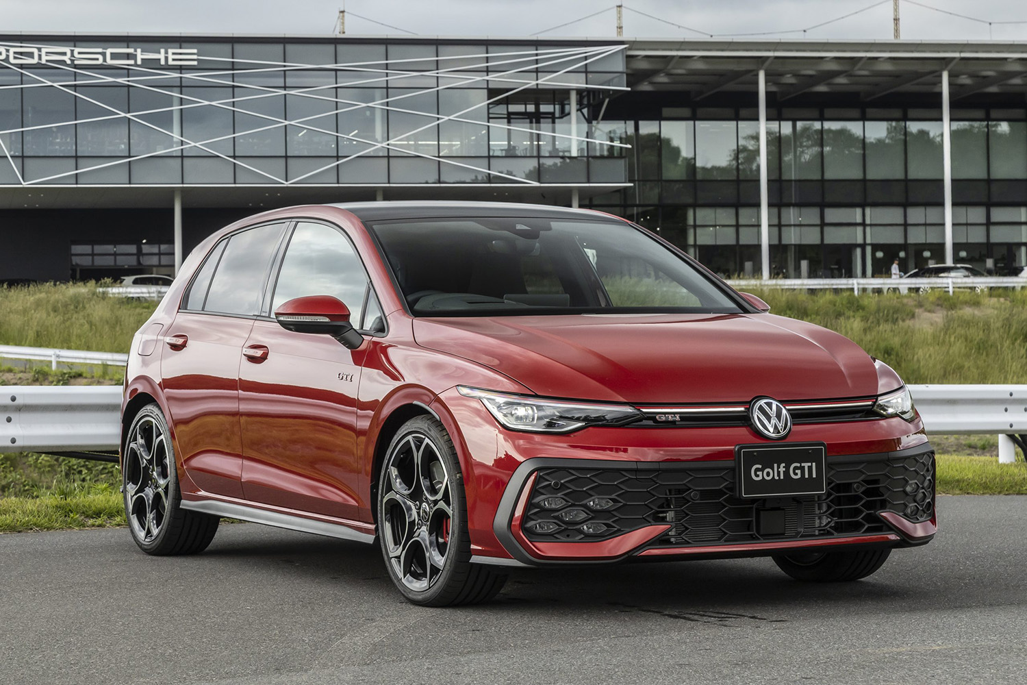 モータージャーナリストの桂伸一がVWゴルフR・ゴルフRヴァリアント・ゴルフGTIに試乗 〜 画像46