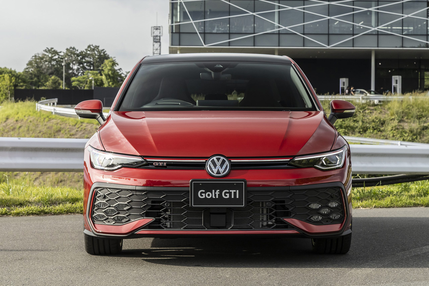 モータージャーナリストの桂伸一がVWゴルフR・ゴルフRヴァリアント・ゴルフGTIに試乗 〜 画像47