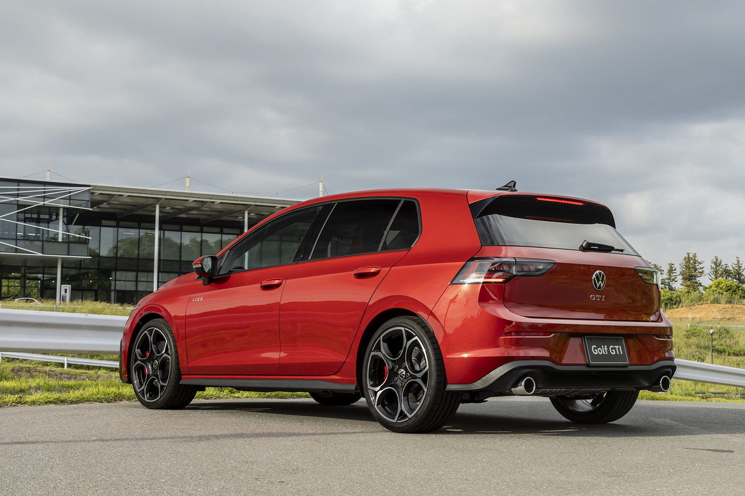 モータージャーナリストの桂伸一がVWゴルフR・ゴルフRヴァリアント・ゴルフGTIに試乗 〜 画像48