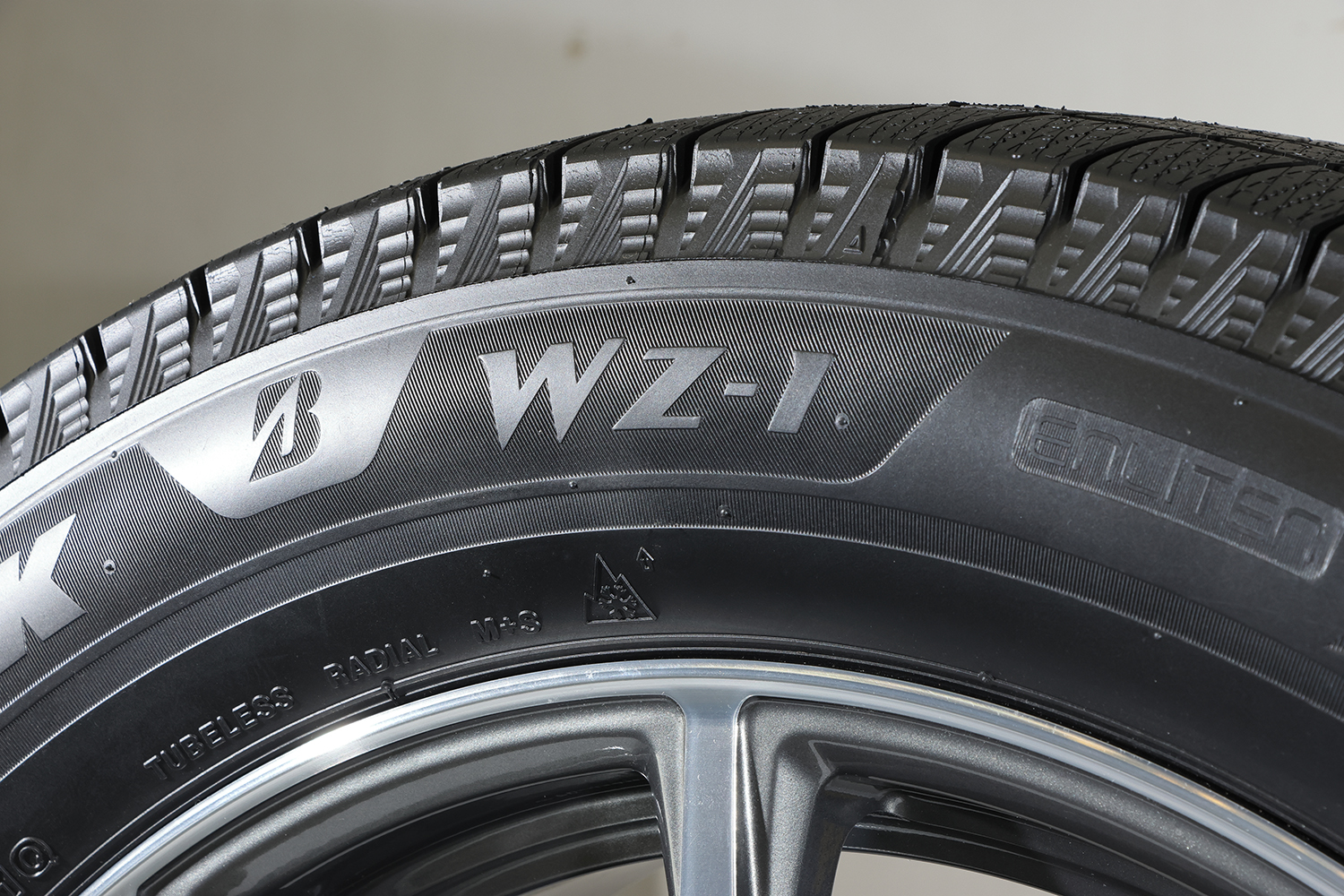 「ブリヂストン・ブリザックWZ-1」に試乗 〜 画像17