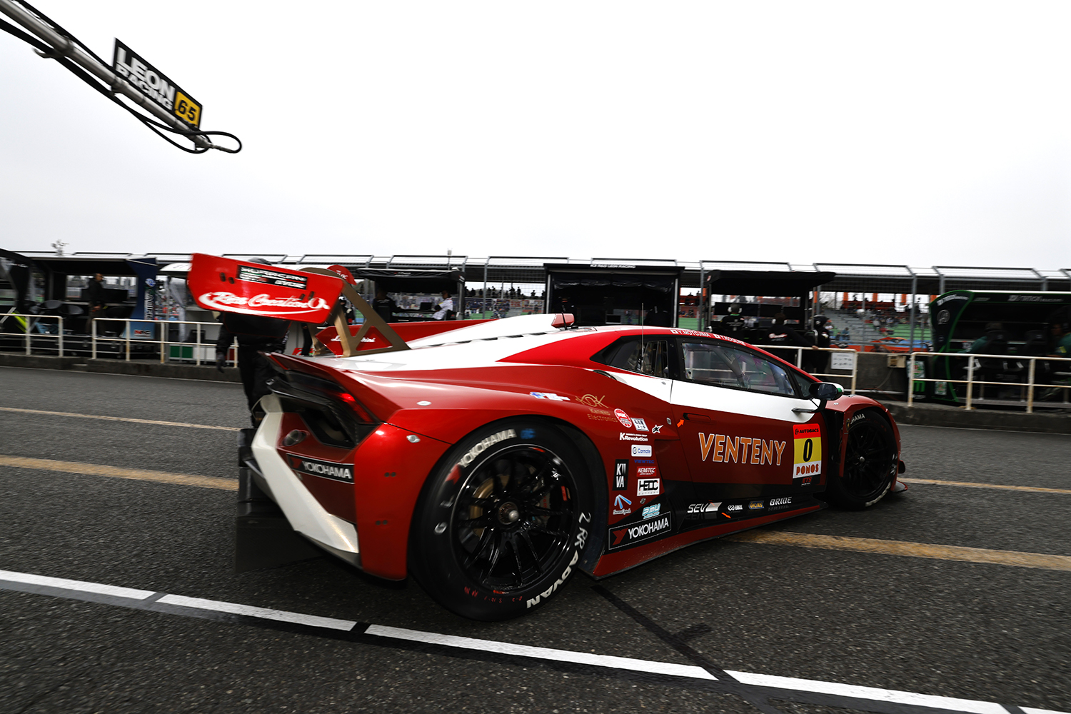 0号車 ランボルギーニ・ウラカンGT3 〜 画像4