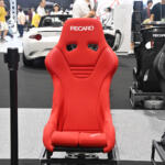 【画像】世界的シートメーカーRECAROの人気モデルが一同集結！　超巨大フルバケットシートが鎮座する「THE VISIT SUZUKA」に足を運ぶべし【AMA2025】 〜 画像41
