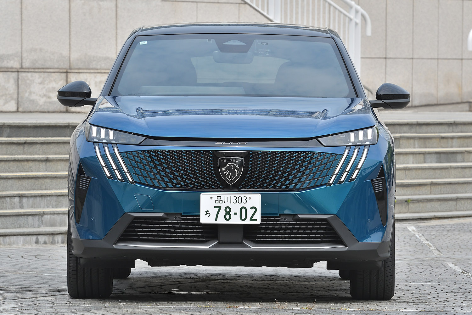 フルモデルチェンジした3008は見た目だけじゃなく走りもイケてた 〜 画像10