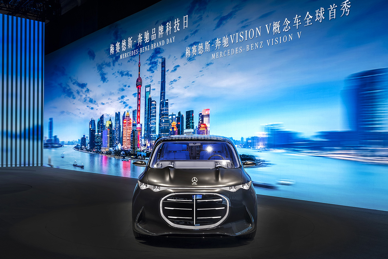 新型Ｖクラスを予感させるコンセプトカー「ビジョンＶ」がゴージャスすぎだった 〜 画像107