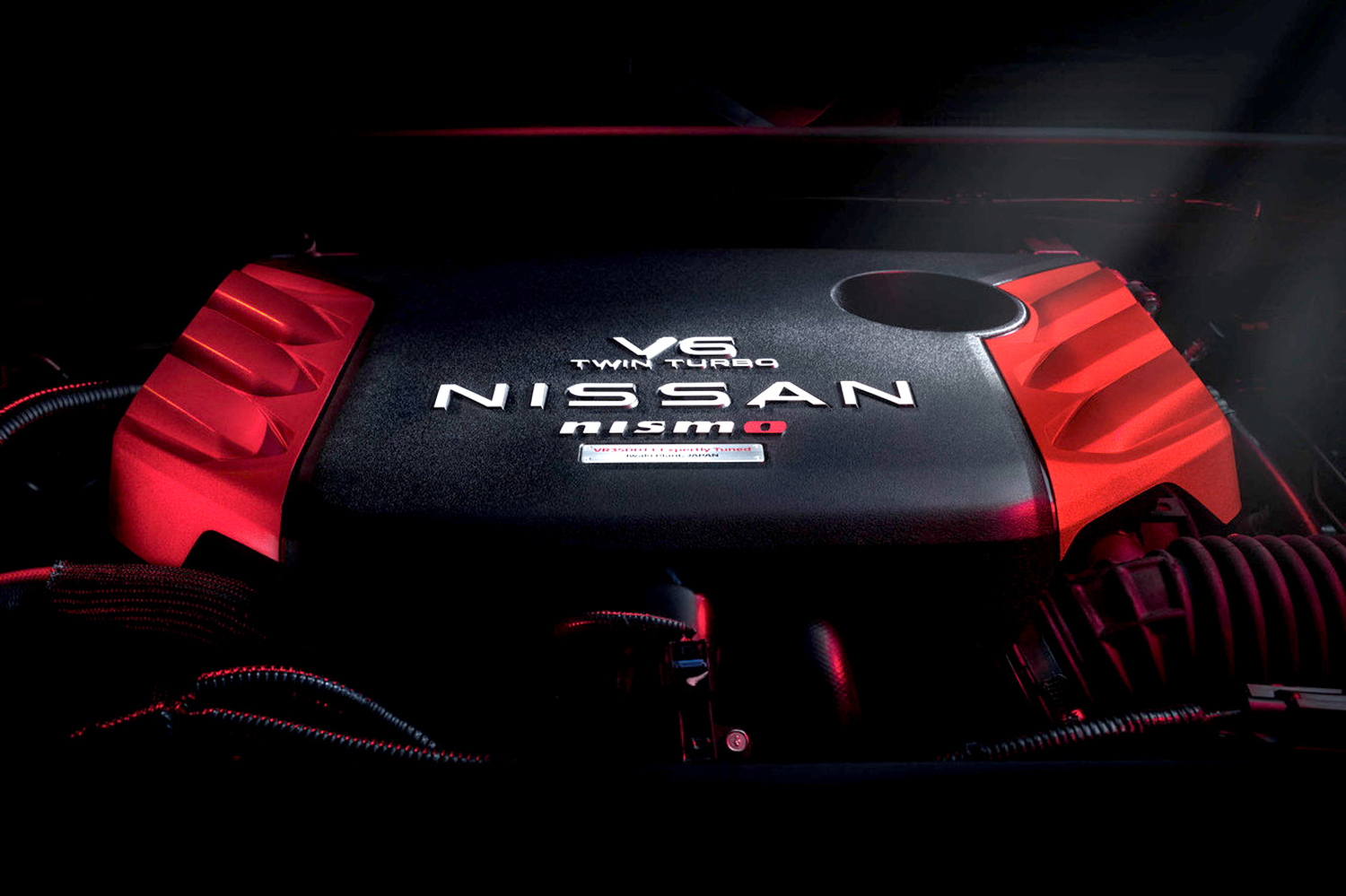 日産パトロールNISMOのエンジン 〜 画像6