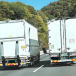 【画像】お前らプロならプロらしい運転してくれ！　元大型トラックドライバーが嘆く「街道仁義」を無視した大型トラックの「マナーの低下っぷり」 〜 画像3